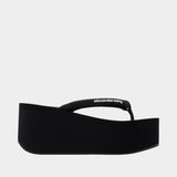 Jenna Thong Platform Sandals - Alexander Wang - Nylon - Black