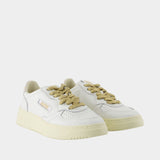 Medalist Sneakers - Autry - Leather - White