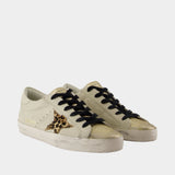 Super Star Sneakers - Golden Goose Deluxe Brand - Leather - Beige