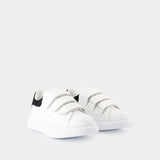 Oversize sneakers - Alexander Mcqueen - Leather - White/Black