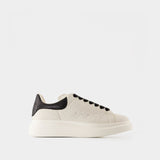 Sneakers Oversized - Alexander McQueen - Leather - White
