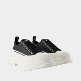 Tread Slick Sneakers - Alexander McQueen - Leather - Black