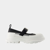Tread Slick Mary Jane - Alexander McQueen - Leather - Black