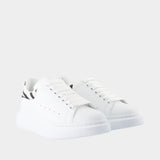 Oversized Sneakers - Alexander McQueen - Leather - White