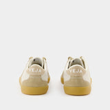 Volley Sneakers - Veja - Suede - Beige