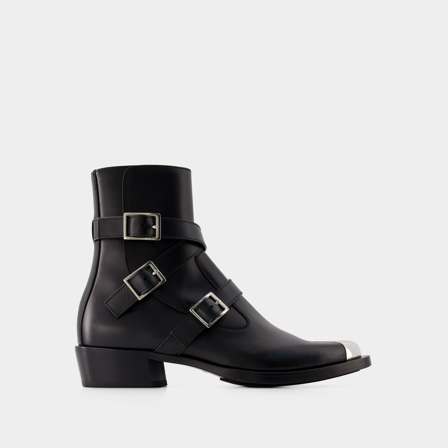 【送料&関税込】Alexander McQueen Black Leather Ankle Boots Alexander McQueen Ankle Boots Men Leather Black | B-Exit – B
