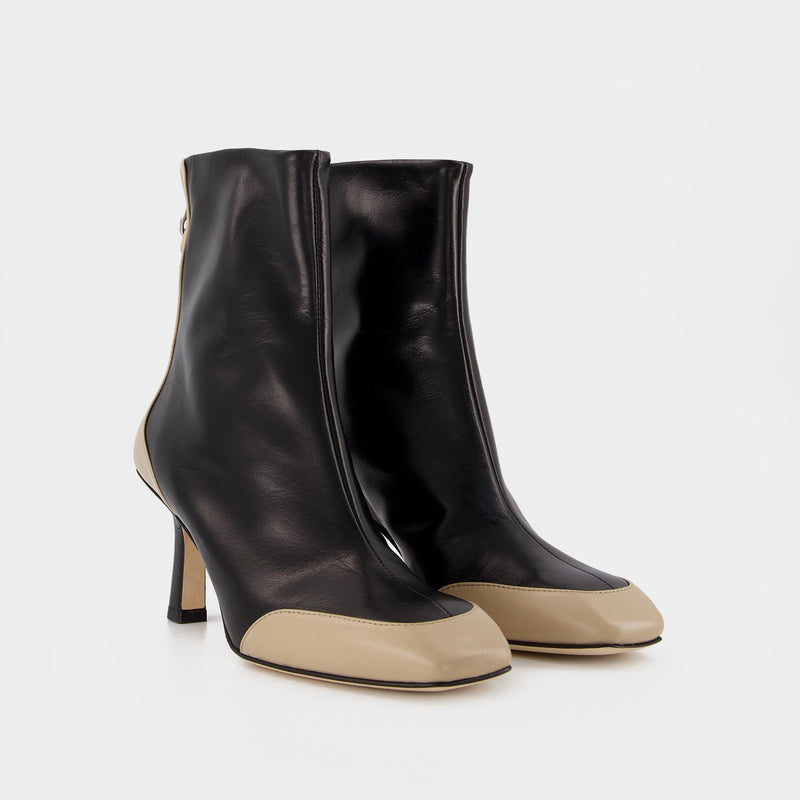 Lily Boots in Black/Beige Leather