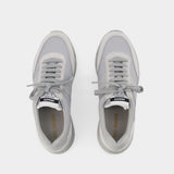 Genesis Monochrome Sneakers - Axel Arigato - Grey - Leather