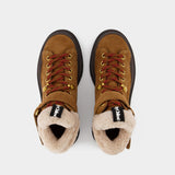 Jolya Boots in Brown/Ivory Suede