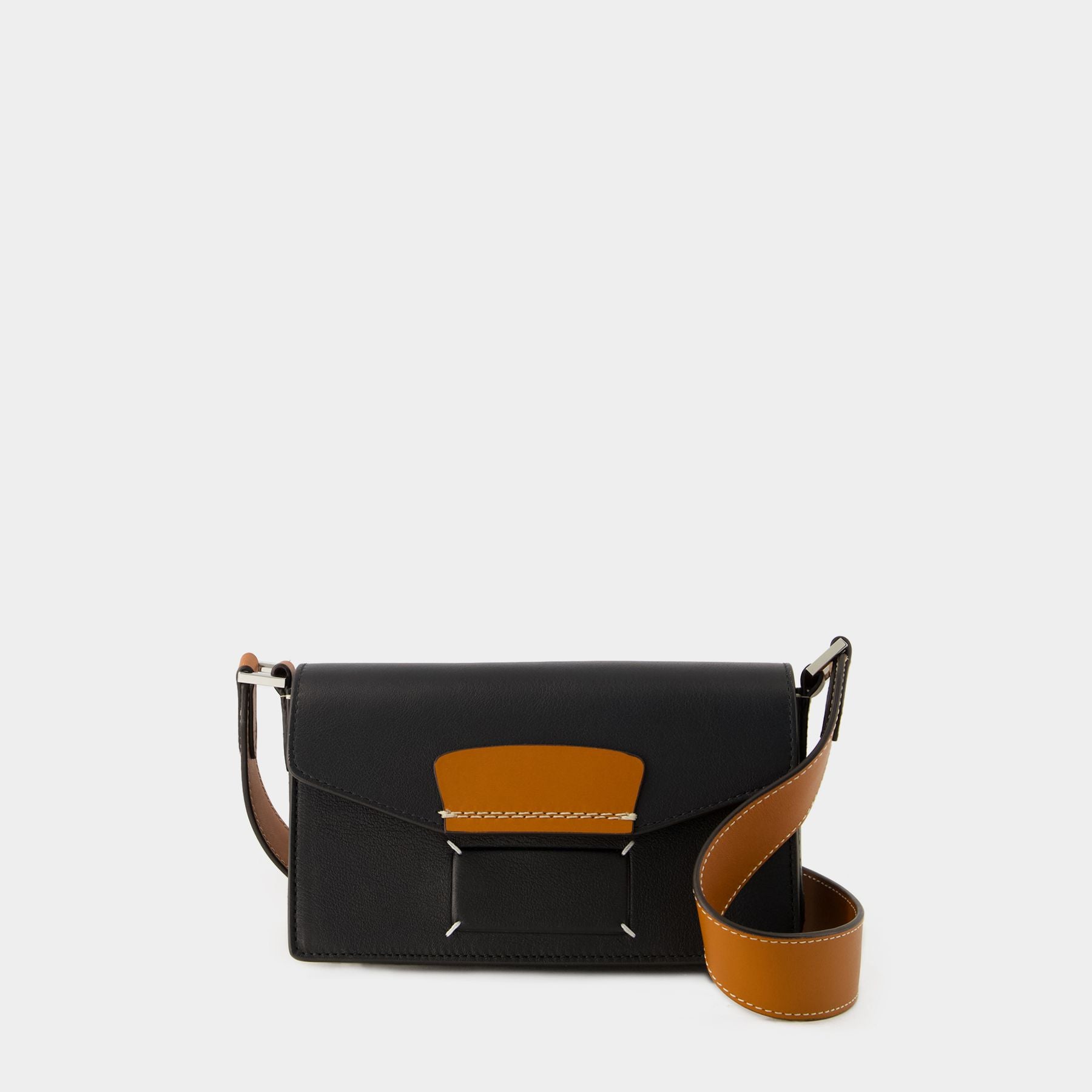 バッグ Maison Margiela MemoryOfLeatherCameraBag Maison Margiela - MEMORY OF CAMERA BAG VERTICAL | HBX