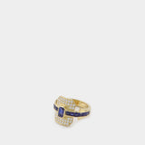 Shield Ring in gold and Sapphire