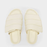 Gia 3 A201 Ivory Slides