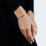 Le 7g Bangle Ribbon Bracelet in Silver