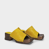 Hannah Clogs in Yellow Leather