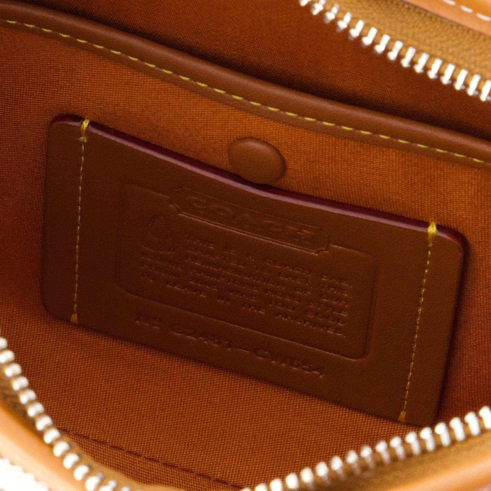 ショルダーバッグ・ポシェット Coach Signature Hamptons Hobo Bag - Coach - Canvas - Brown Hamptons Hobo Bag - Coach - Canvas - Brown