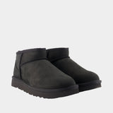 W Classic Ultra Mini Nubuck Ankle Boots - UGG - Leather - Black