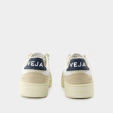 V-90 Sneakers - Veja - Leather - White Pierre