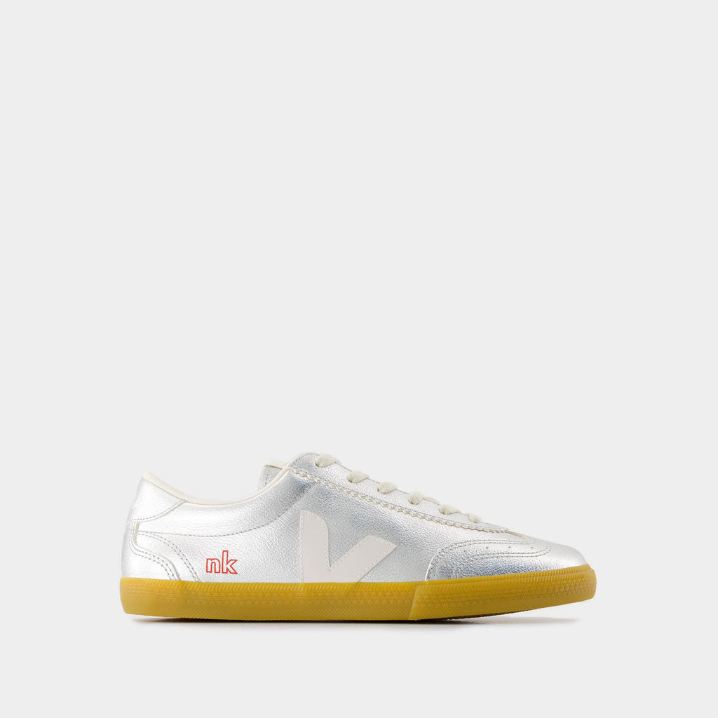 【送料&関税込】Volley Veja X Nk Sneakers VOLLEY LEATHER VEJA X nk store SILVER WHITE | VEJA