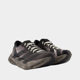 Adios Pro 4 Sneakers - Y-3 - Synthetic - Black