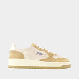 Medalist Low Sneakers - Autry - Leather - Gold