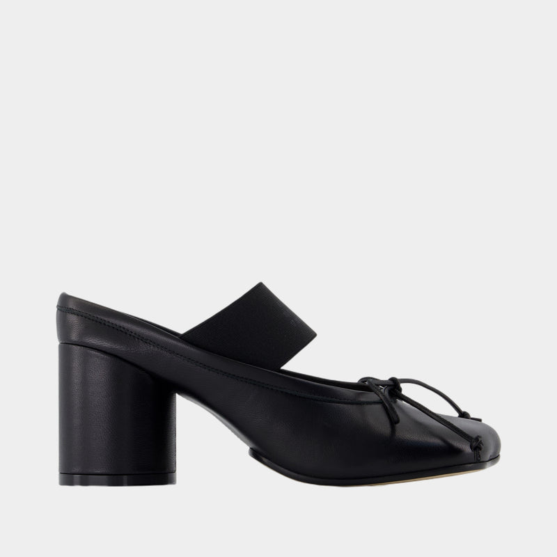 Sandals - MM6 Maison Margiela - Leather - Black