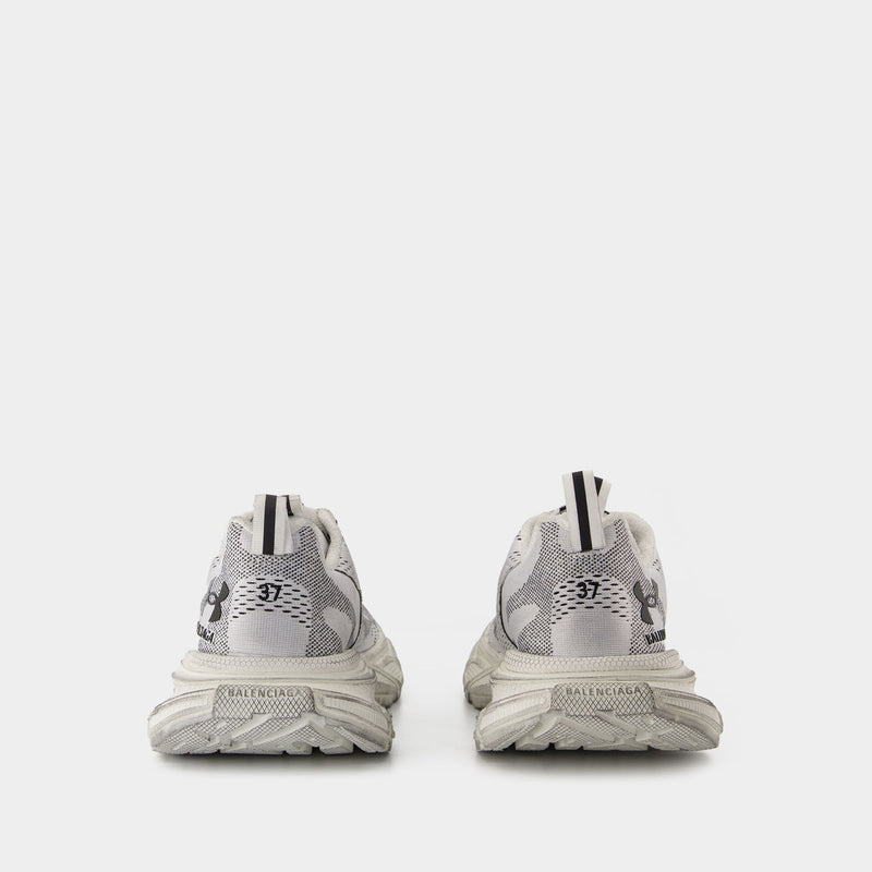 3XL Sneakers - Balenciaga - Synthetic - White