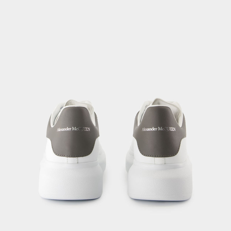 Sneakers Oversized - Alexander McQueen - Leather - White