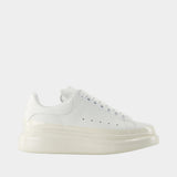 Oversized Sneakers - Alexander McQueen - Leather - White