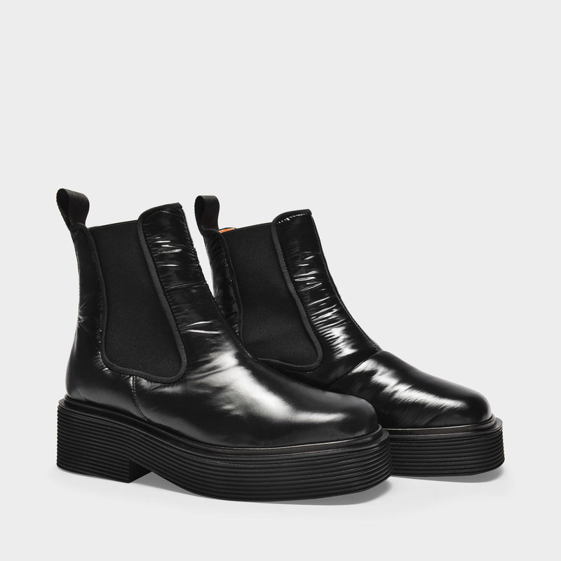 Chelsea Nylon in Black