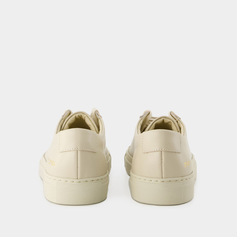 Original Achilles Low Sneakers - Common Projects - Leather - Beige