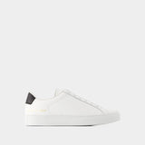 Retro Classic Sneakers - Common Projects - Leather - White/Black