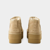 W Classic Ultra Mini Platform Ankle Boots - UGG - Leather - Sand