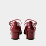 Kina Pumps in Burgundy Patent Leather