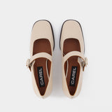 Twiggy Pumps in Beige Patent Leather