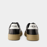 V-12 Sneakers - Veja - Leather - Black/White