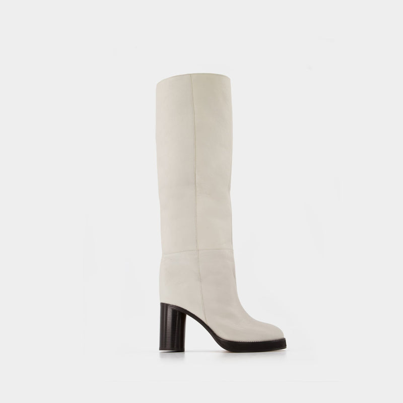 Leila Boots in White Leather