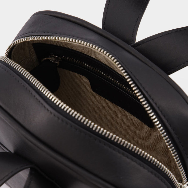 Leather Loop Bag in black leather
