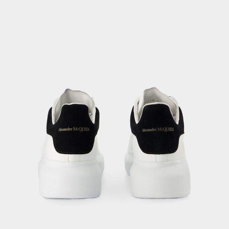 Oversized Sneakers Alexander Mcqueen White/Black Leather