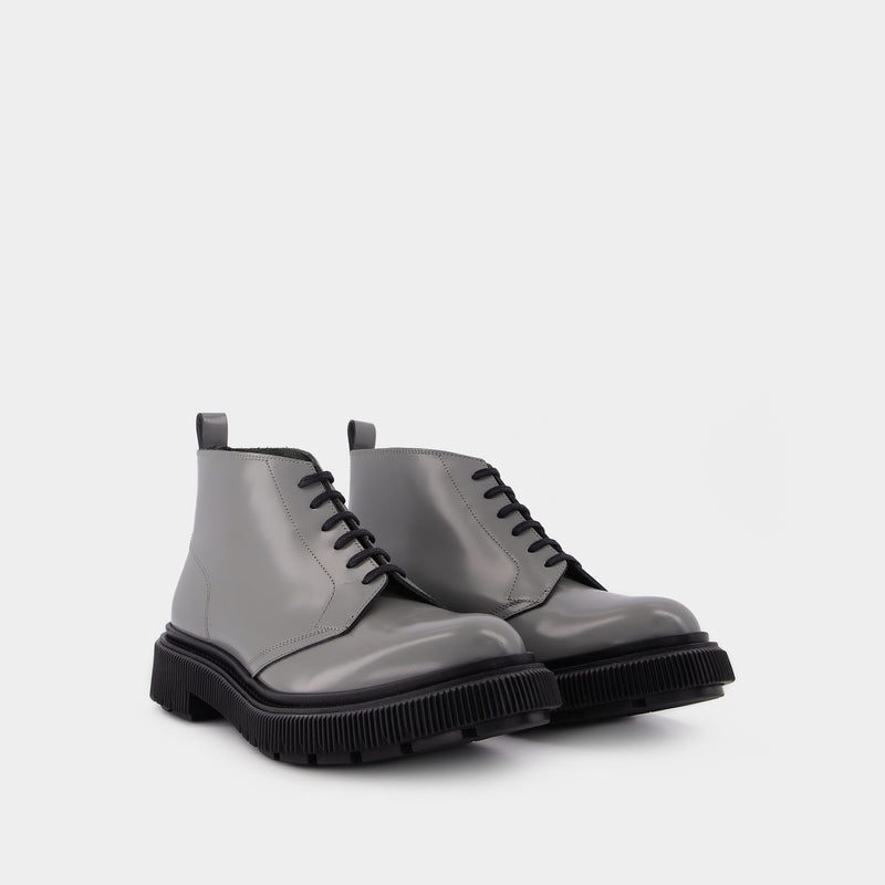 Type 121 Boots in Grey Leather