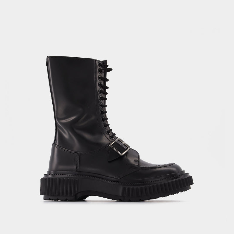 Type 185 Boots in Black Leather