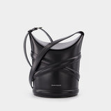 The Curve Hobo Bag - Alexander Mcqueen - Black - Leather