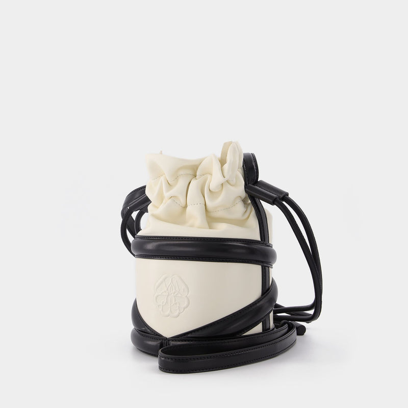 Soft Curve Bag in Beige and Black Leather
