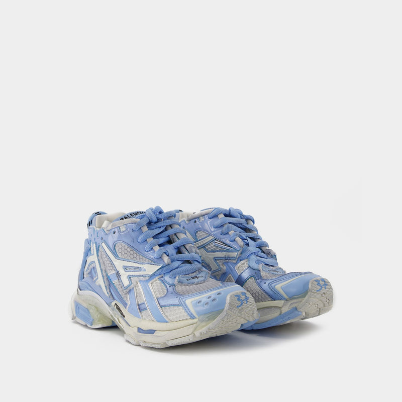 Runner Sneakers in Blue Mesh