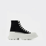 Tread Sneakers - Alexander Mcqueen -  Black/White - Leather