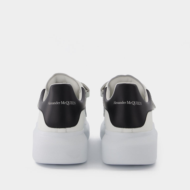 Oversize leather trainers Alexander McQueen White size 41 EU in Leather -  30543903