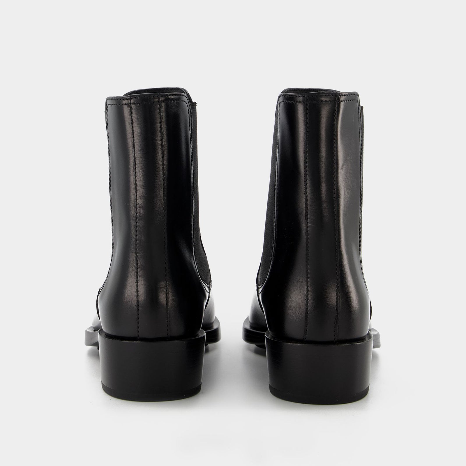 ショートブーツ・ブーティ alexander mcqueen Boxcar Boots in Black/Silver Leather Boxcar Boots in Black/Silver Leather