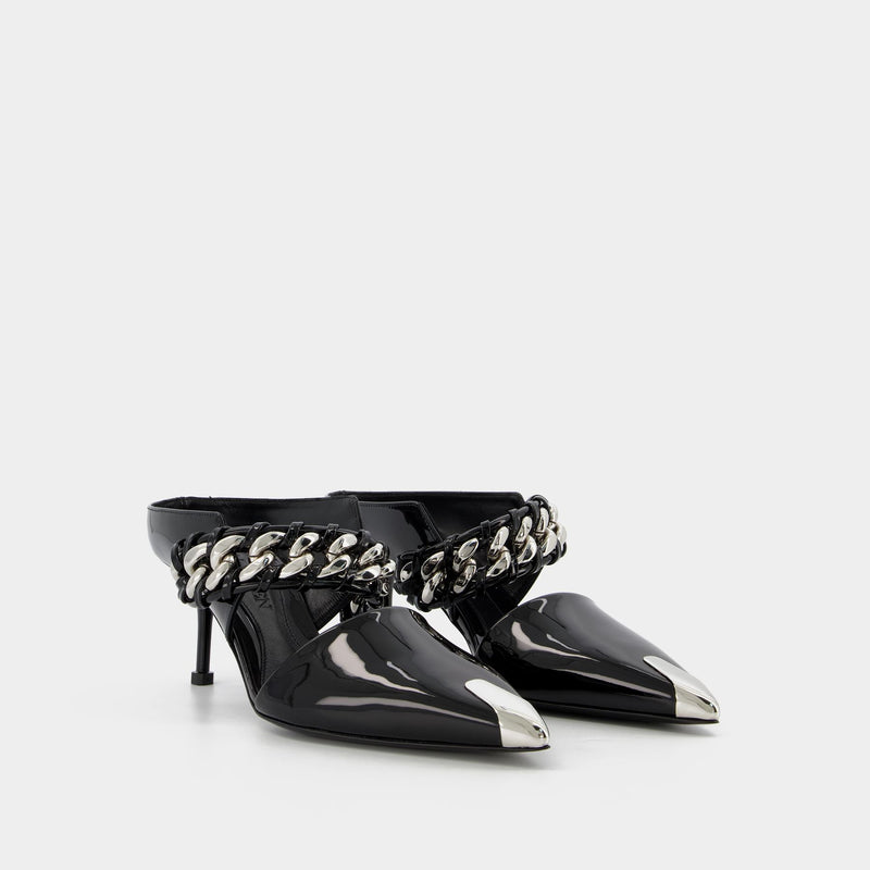 Sandals in Black/Silver Leather