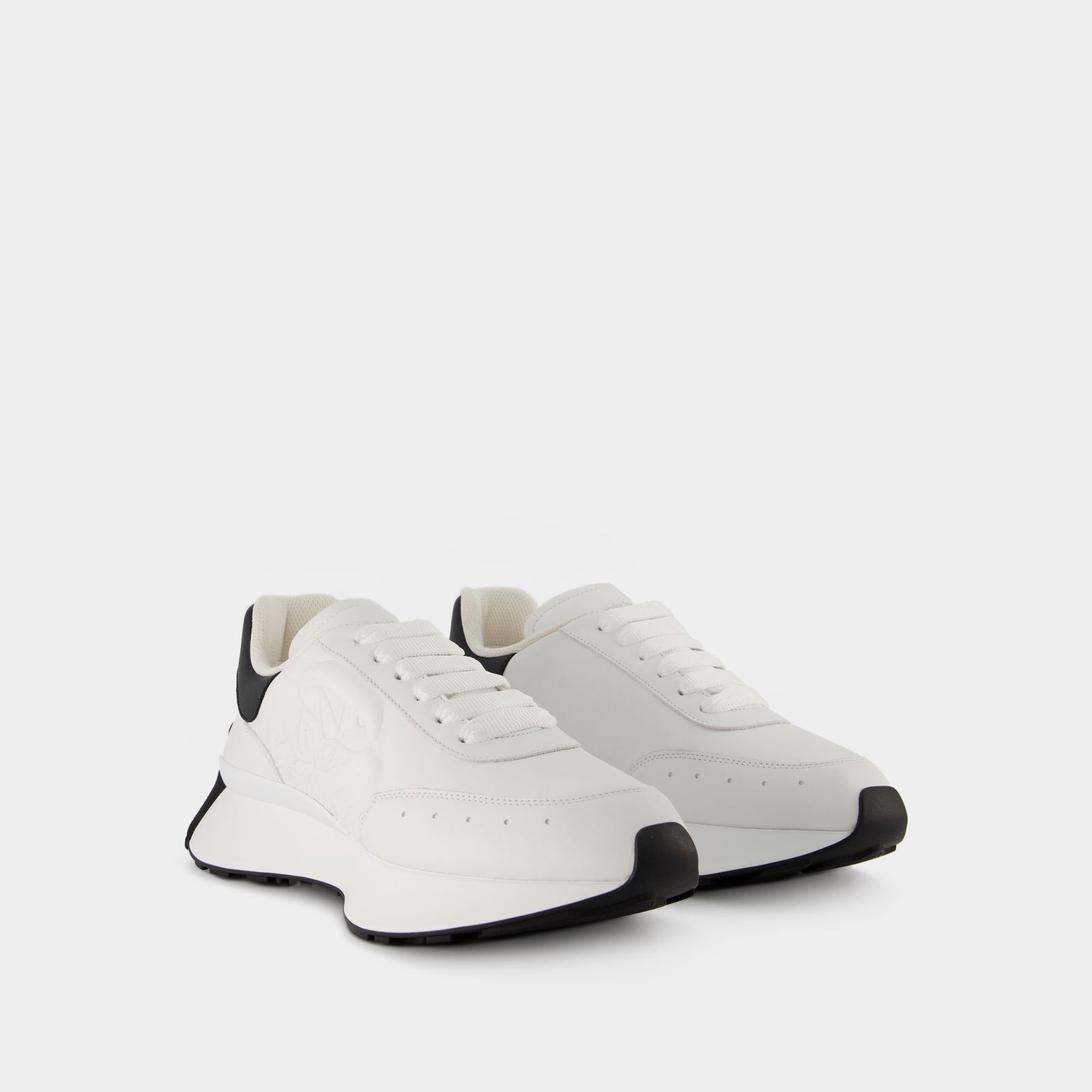 Oversized Sneakers Alexander Mcqueen White/Black Leather