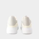 Oversized Sneakers - Alexander Mcqueen - Leather - Vanilla