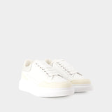 Oversized Sneakers - Alexander Mcqueen - Leather - Vanilla